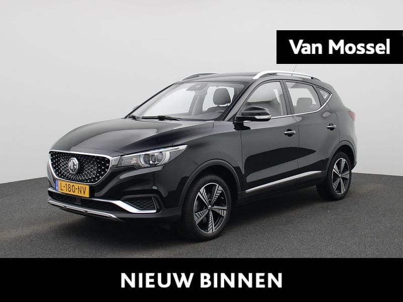 Zwart Gebruikt 2021 MG ZS Luxury Sedan | € 16.495 (Eerlijke prijs) - Afbeelding 1/3