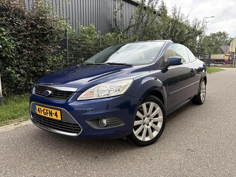 Blauw Gebruikt 2008 Ford Focus Cabriolet Titanium Cabriolet | € 3.750 (Eerlijke prijs) - Afbeelding 1/4