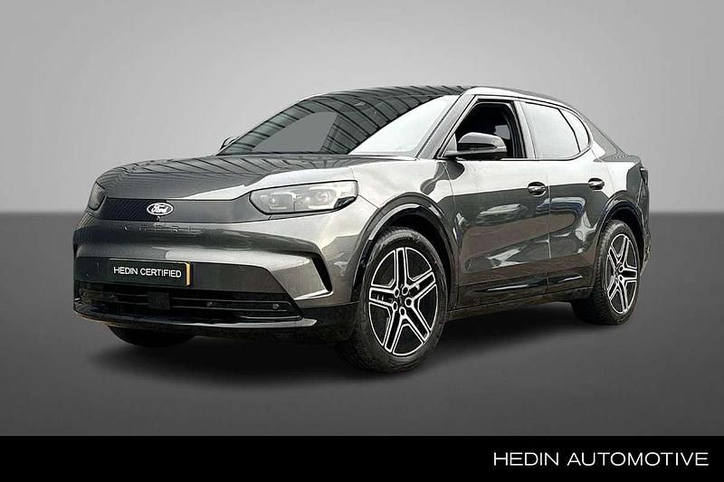 Grijs Occasion 2024 Ford Capri Extended Range SUV | € 38.945 (Duur) - Afbeelding 1/3