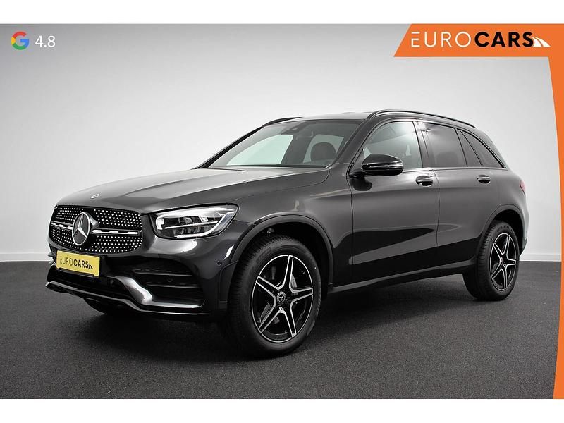 Grijs Occasion 2022 Mercedes GLC300 Business SUV | € 43.490 (Goede deal) - Afbeelding 1/4