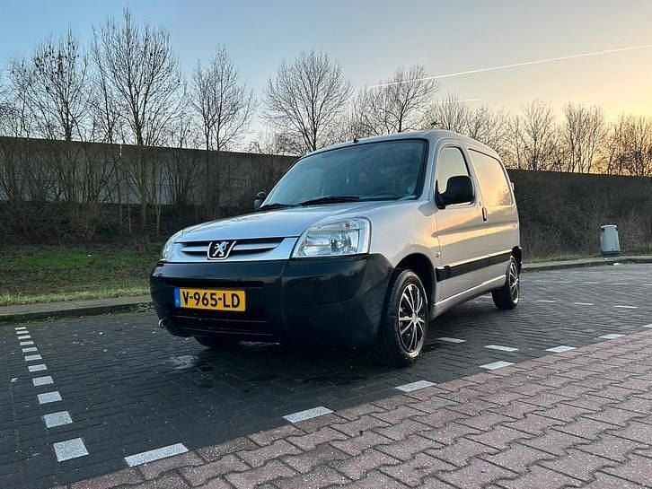 Occasion 2008 Peugeot Partner MPV | € 2.499 (Eerlijke prijs) - Afbeelding 1/4