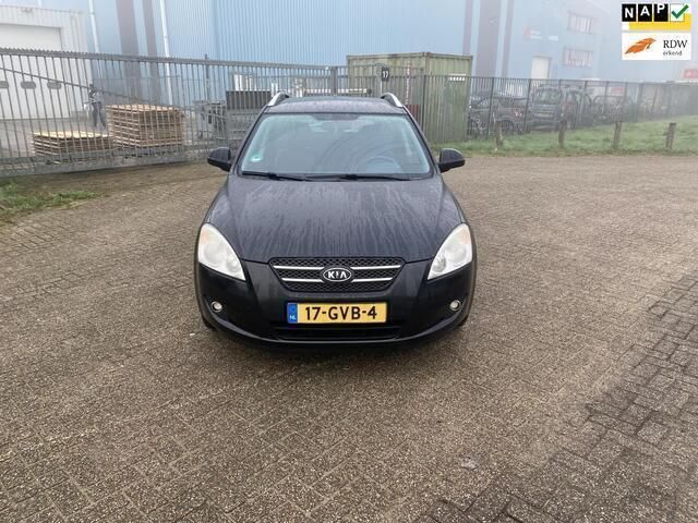Zwart Gebruikt 2008 Kia Ceed Stationwagen | € 1.999 - Afbeelding 1/4