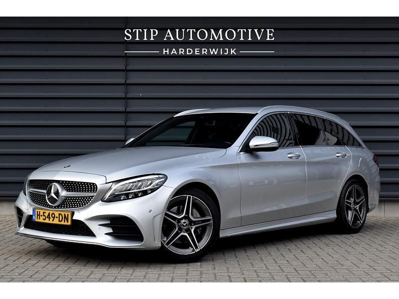 Grijs Gebruikt 2020 Mercedes C160 Business Coupé | € 23.850 (Iets duurder) - Afbeelding 1/4
