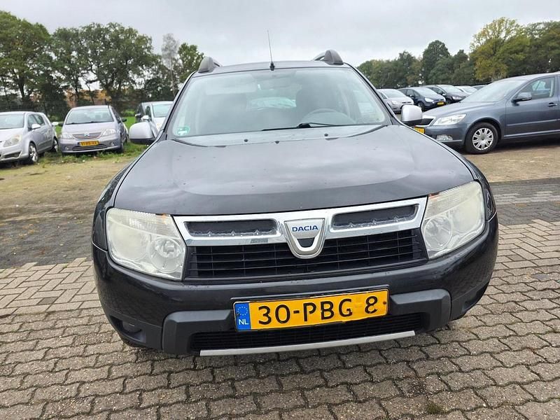 Zwart Gebruikt 2011 Dacia Duster Lauréate SUV | € 1.200 (Super prijs) - Afbeelding 1/4