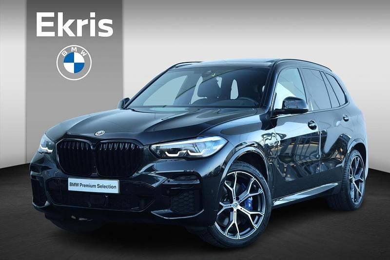 Zwart Occasion 2022 BMW X5 Executive SUV | € 59.950 (Goede deal) - Afbeelding 1/4