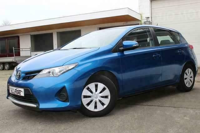 Occasion Toyota Auris Comfort 99 PK (72 kW) 2013 Blauw Hatchback