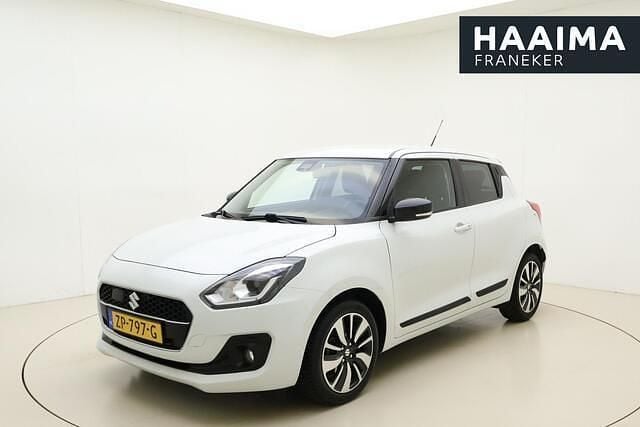 Wit Gebruikt 2019 Suzuki Swift Hatchback | € 12.950 (Iets duurder) - Afbeelding 1/4
