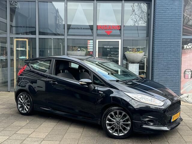 Occasion Ford Fiesta ST-Line 125 PK (91 kW) 2016 Zwart Hatchback