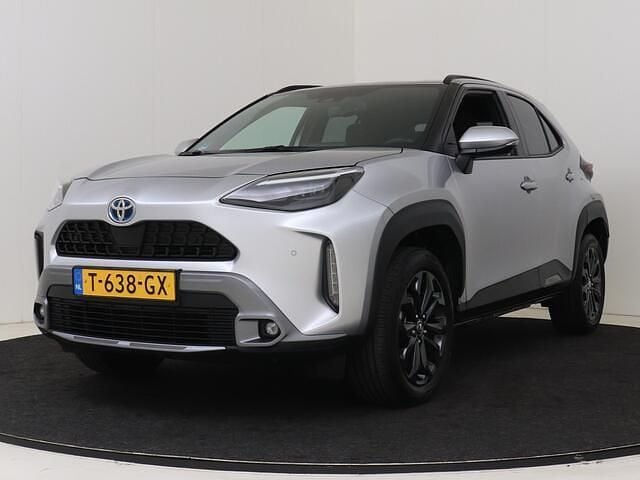 Grijs Gebruikt 2023 Toyota Yaris Cross X-plore SUV | € 27.950 (Eerlijke prijs) - Afbeelding 1/4