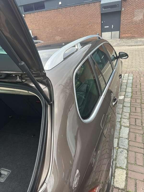 Gebruikt 2011 VW Golf VI Trendline Sedan | € 3.500 (Eerlijke prijs) - Afbeelding 1/4