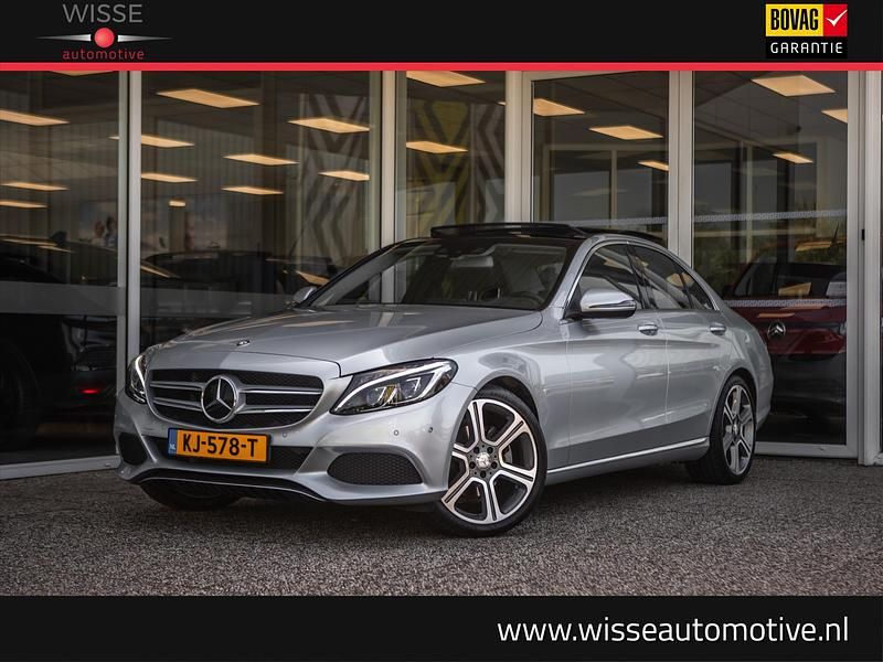 Sedan Gebruikt 2015 Mercedes C200 Prestige Sedan | € 24.945 (Eerlijke prijs) - Afbeelding 1/4