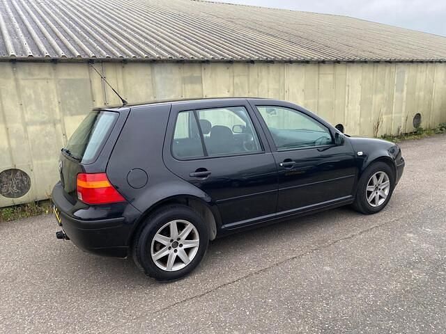 Occasion VW Golf IV 75 PK (55 kW) 2002 Zwart Hatchback