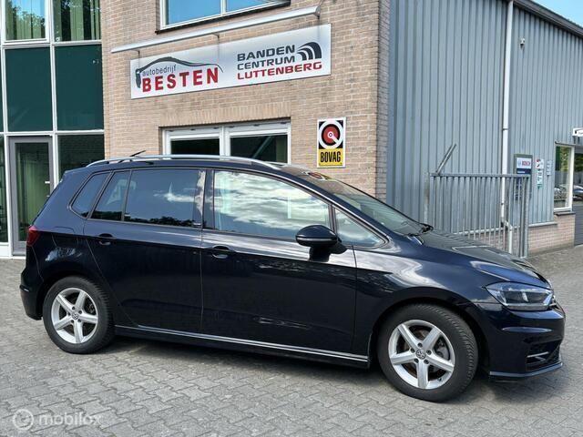 Occasion VW Golf Sportsvan Comfortline 110 PK (80 kW) 2016 Zwart MPV