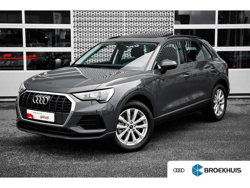 Grijs Gebruikt 2024 Audi Q3 Business SUV | € 41.900 (Eerlijke prijs) - Afbeelding 1/4