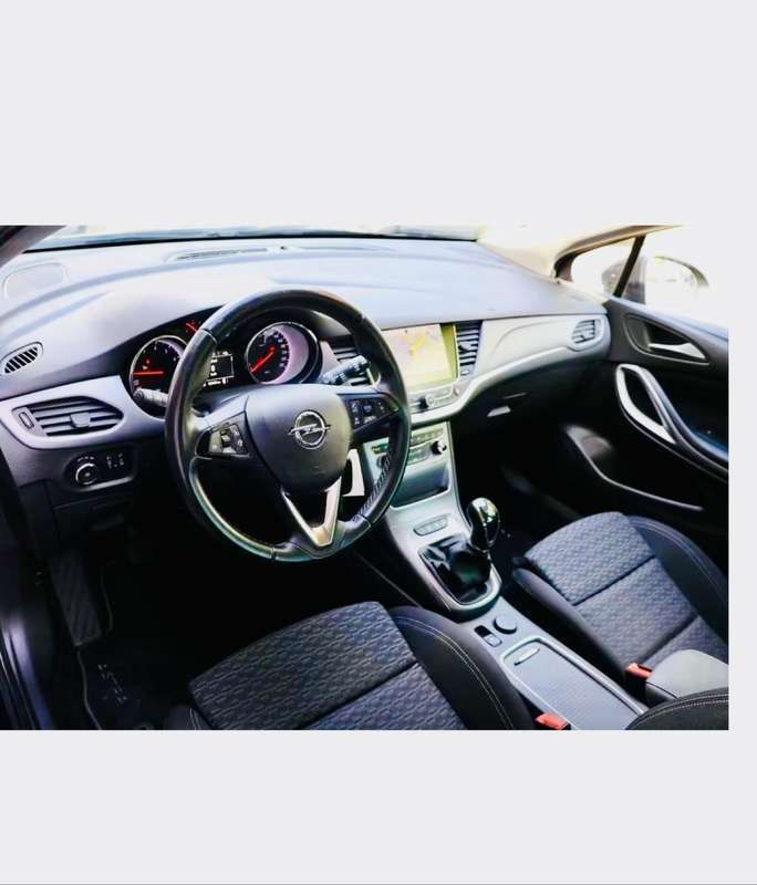 Gebruikt 2018 Opel Astra Stationwagen | € 9.999 (Eerlijke prijs) - Afbeelding 1/4