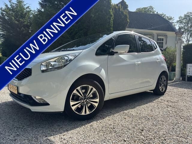 Wit Gebruikt 2015 Kia Venga Hatchback | € 9.949 (Super prijs) - Afbeelding 1/4