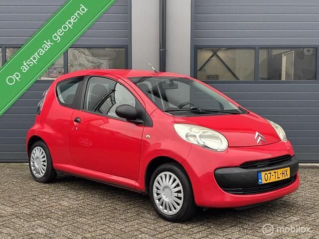 Rood Occasion 2006 Citroën C1 Hatchback | € 1.499 (Eerlijke prijs) - Afbeelding 1/3