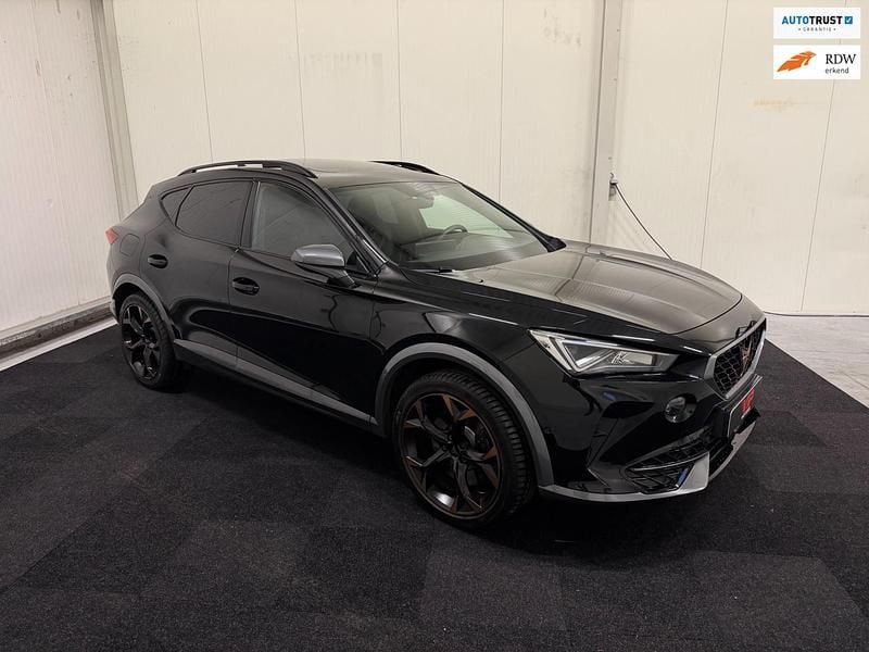 Zwart Gebruikt 2022 Cupra Formentor VZ SUV | € 28.995 (Eerlijke prijs) - Afbeelding 1/4
