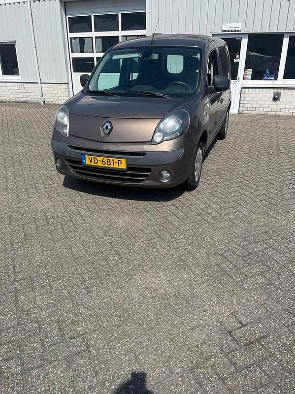 Gebruikt 2013 Renault Kangoo Black Edition | € 2.750 (Eerlijke prijs) - Afbeelding 1/1