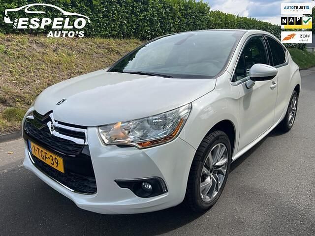 Wit Gebruikt 2014 Citroën DS4 So Chic Hatchback | € 9.950 (Eerlijke prijs) - Afbeelding 1/4