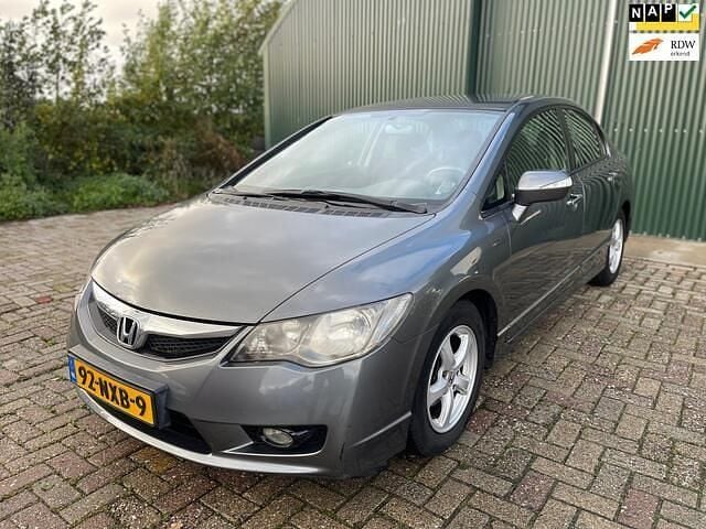 Grijs Gebruikt 2010 Honda Civic Elegance Sedan | € 5.950 (Eerlijke prijs) - Afbeelding 1/4