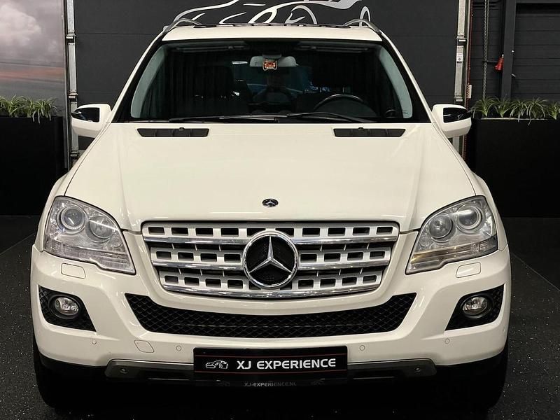 Wit (metallic) Occasion 2008 Mercedes 280 Van | € 9.750 (Goede deal) - Afbeelding 1/4