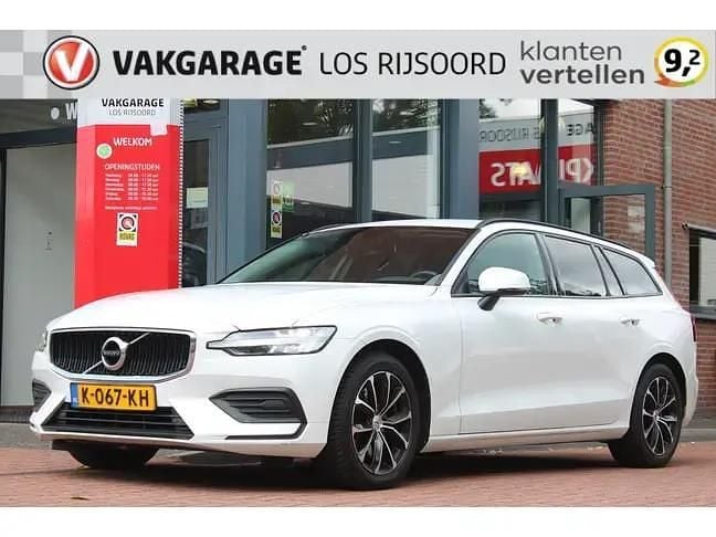 Wit Gebruikt 2021 Volvo V60 Stationwagen | € 25.900 (Goede deal) - Afbeelding 1/4