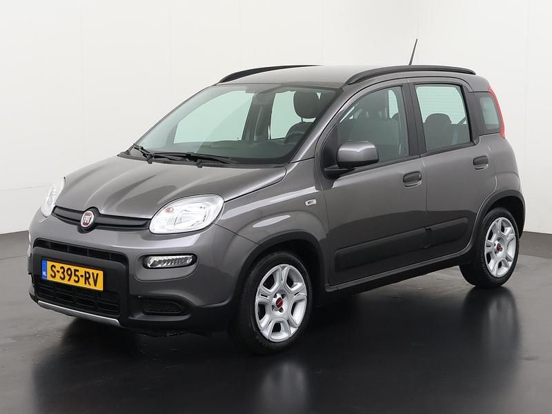 Grigio maestro Gebruikt 2023 Fiat Panda City Life Hatchback | € 14.395 (Eerlijke prijs) - Afbeelding 1/4