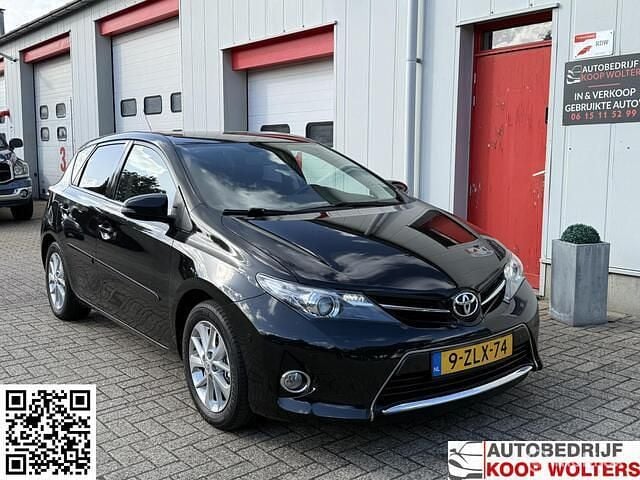 Zwart Gebruikt 2013 Toyota Auris Hatchback | € 8.450 (Eerlijke prijs) - Afbeelding 1/4