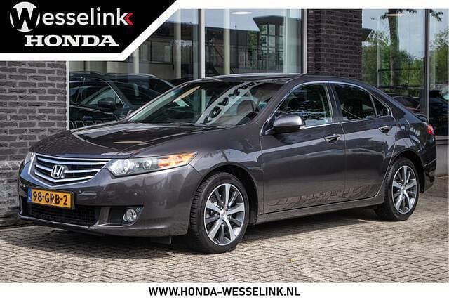 Grijs Gebruikt 2008 Honda Accord Elegance Sedan | € 7.950 (Eerlijke prijs) - Afbeelding 1/4