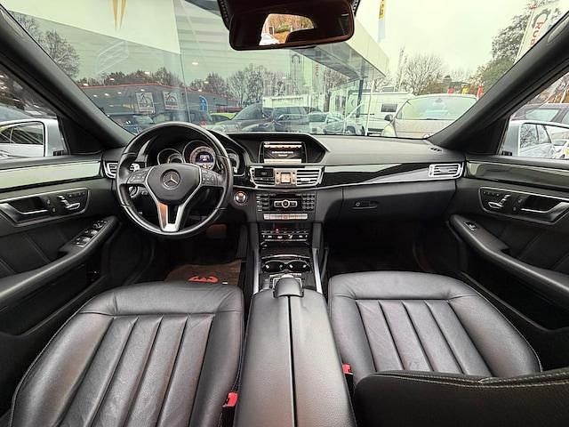 Occasion Mercedes E400 Avantgarde 2014 Grijs (metallic) Sedan