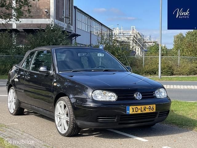 Zwart Occasion 1998 VW Golf Cabriolet Trendline Cabriolet | € 3.850 (Goede deal) - Afbeelding 1/4
