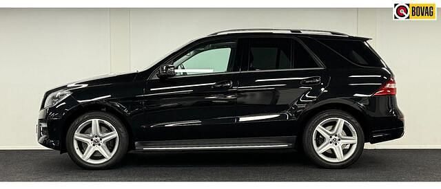 Zwart Gebruikt 2014 Mercedes 350 AMG SUV | € 32.995 - Afbeelding 1/3