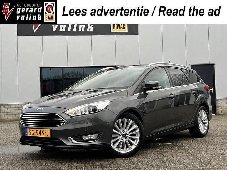 Grijs Occasion 2018 Ford Focus Titanium Stationwagen | € 5.880 (Super prijs) - Afbeelding 1/4
