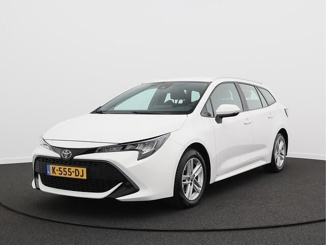 Wit Gebruikt 2020 Toyota Corolla Active Stationwagen | € 16.450 (Goede deal) - Afbeelding 1/4