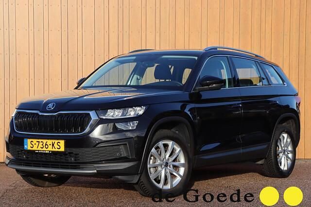 Zwart Gebruikt 2023 Skoda Kodiaq Business Line SUV | € 34.940 (Goede deal) - Afbeelding 1/4