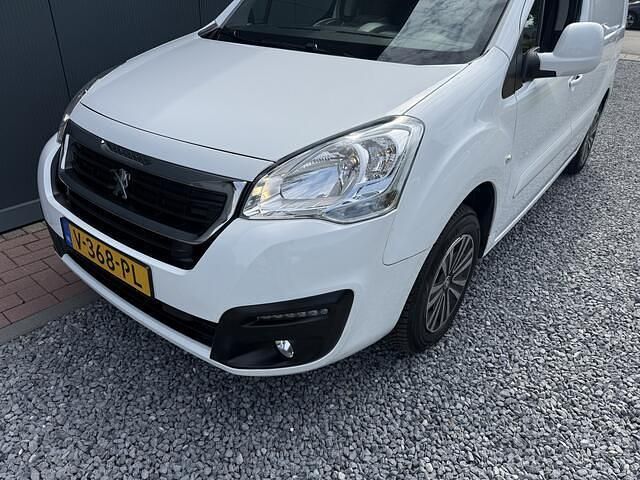 Occasion Peugeot Partner Premium 75 PK (55 kW) 2018 Wit MPV