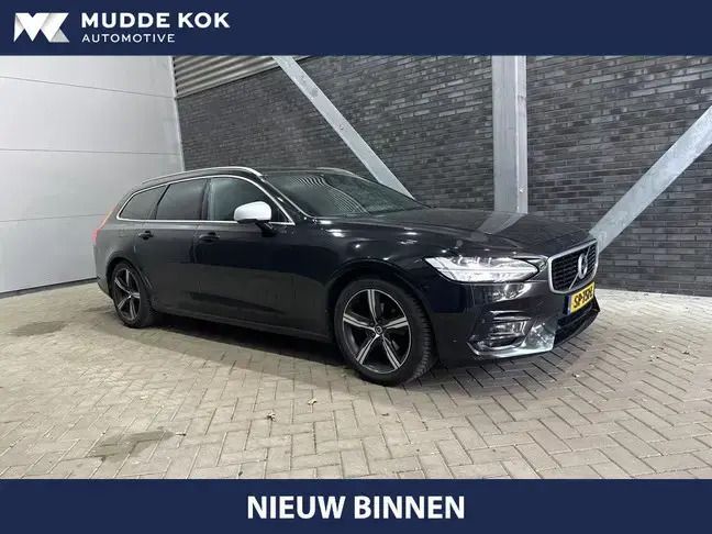 Zwart, metallic lak Gebruikt 2018 Volvo V90 R-Design Stationwagen | € 18.200 (Iets duurder) - Afbeelding 1/4