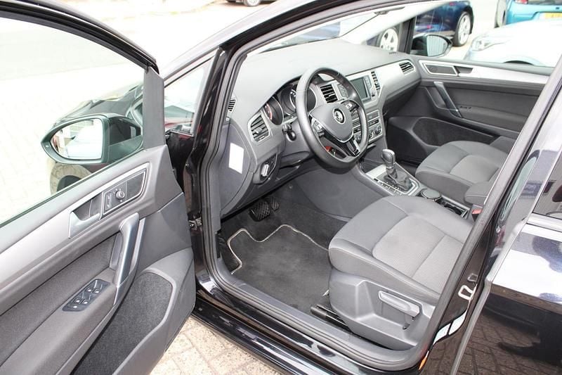 Occasion VW Golf Sportsvan Comfortline 116 PK (85 kW) 2016 Zwart MPV