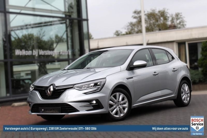 Zilver, metallic lak Gebruikt 2022 Renault Mégane IV Zen Hatchback | € 17.950 (Eerlijke prijs) - Afbeelding 1/4