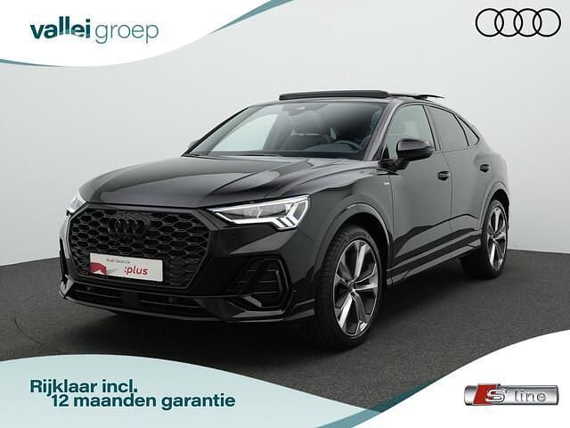 Zwart Gebruikt 2024 Audi Q3 Sportback Competition SUV | € 56.900 (Eerlijke prijs) - Afbeelding 1/4