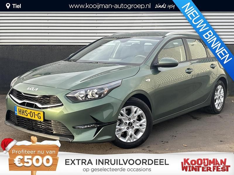 Groen Gebruikt 2025 Kia Ceed Sportswagon Comfort Stationwagen | € 26.399 (Iets duurder) - Afbeelding 1/4