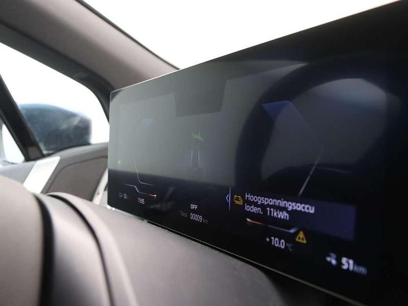 Nieuw BMW iX M Sport 300 kW (408 PK) 2025 Grijs, metallic lak SUV