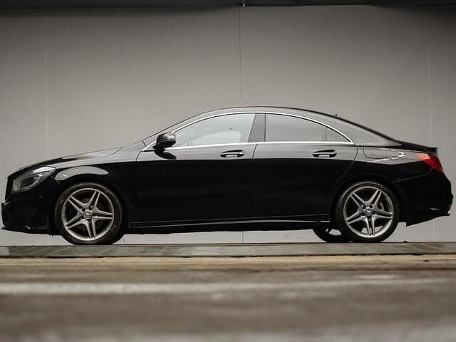 Zwart Gebruikt 2013 Mercedes CLA250 Edition 1 Sedan | € 15.945 (Goede deal) - Afbeelding 1/4