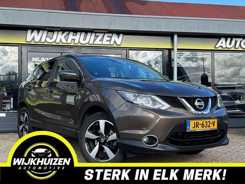 Bruin Gebruikt 2016 Nissan Qashqai N-Connecta SUV | € 9.950 (Super prijs) - Afbeelding 1/4