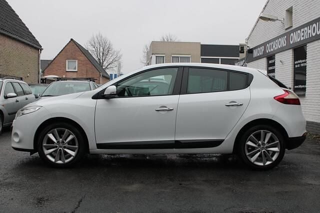 Occasion Renault Mégane III Dynamique 131 PK (96 kW) 2011 Wit (metallic) Hatchback