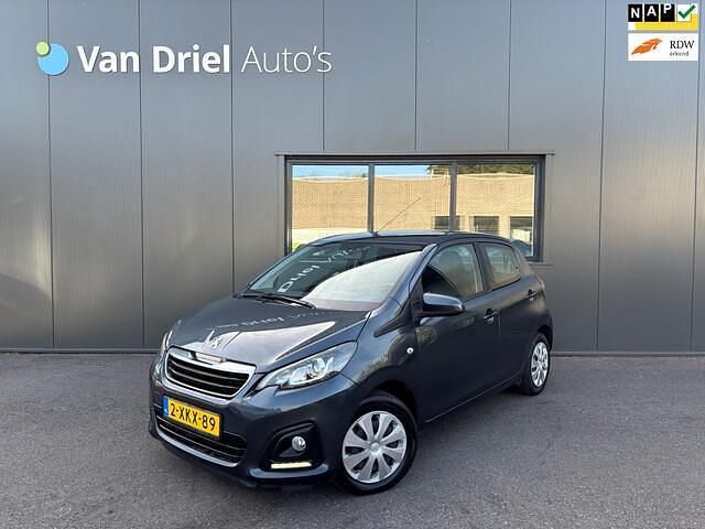 Grijs Gebruikt 2014 Peugeot 108 Active Hatchback | € 4.995 (Eerlijke prijs) - Afbeelding 1/4