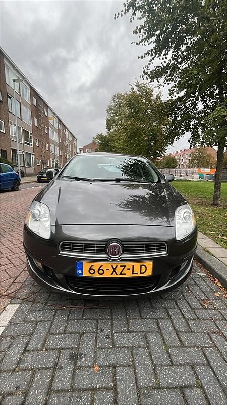 Occasion 2007 Fiat Bravo Hatchback | € 2.195 (Goede deal) - Afbeelding 1/4