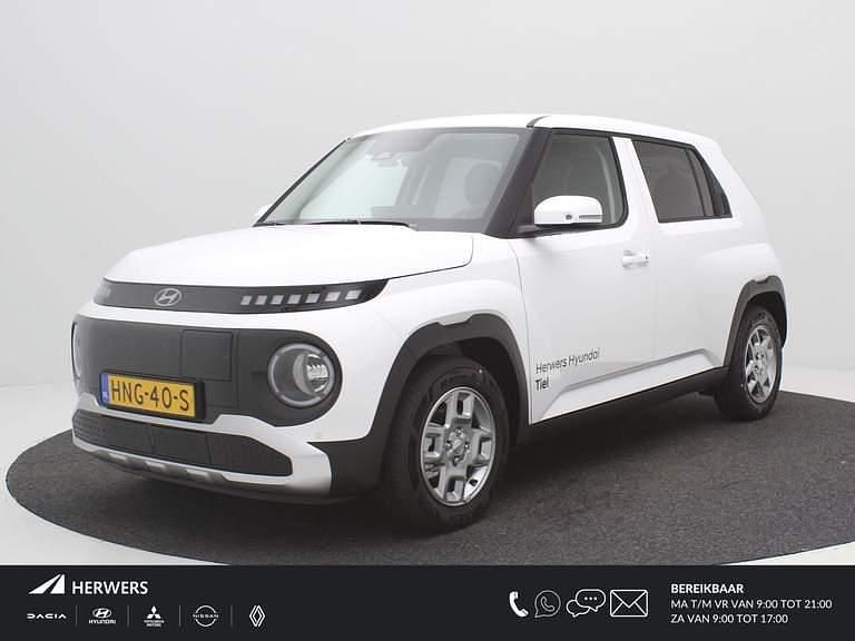 Wit Occasion 2025 Hyundai Inster Hatchback | € 23.985 (Goede deal) - Afbeelding 1/4