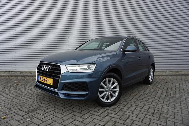 Blauw Occasion 2017 Audi Q3 SUV | € 17.950 (Eerlijke prijs) - Afbeelding 1/4
